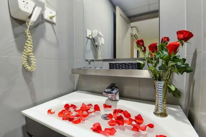 ***  Ben Thanh Market - Hotel Premium Ho Chi Minh City Vietnam